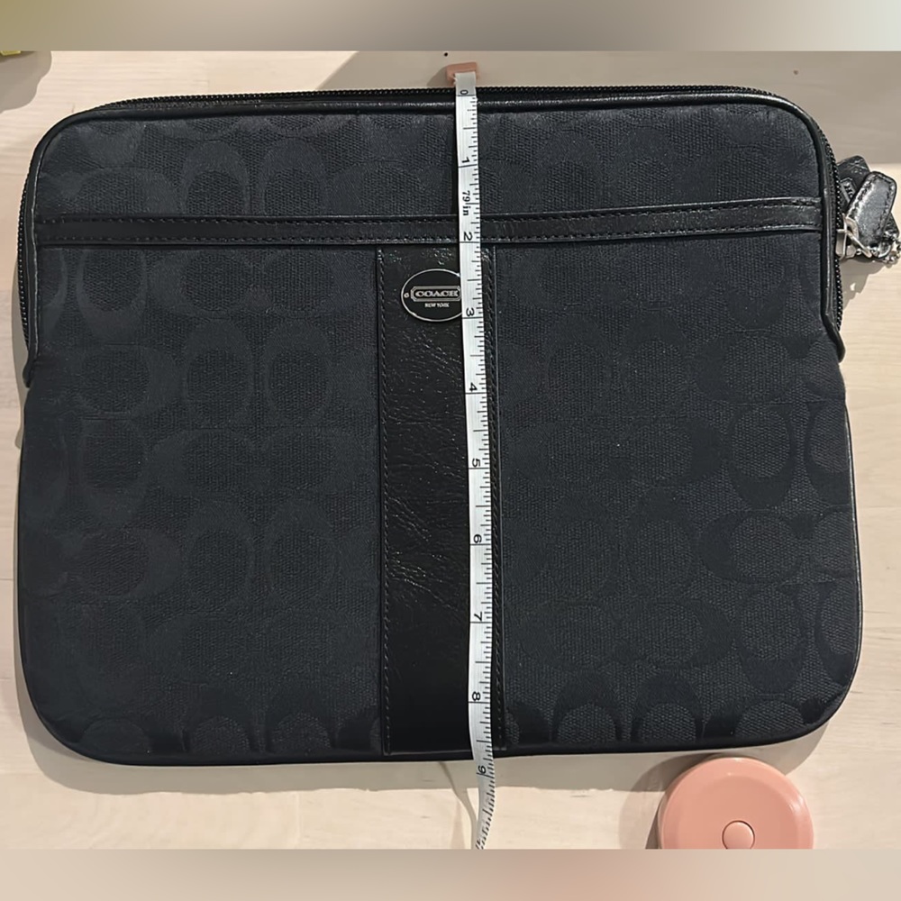 Coach IPad Case - Picture 8 of 8